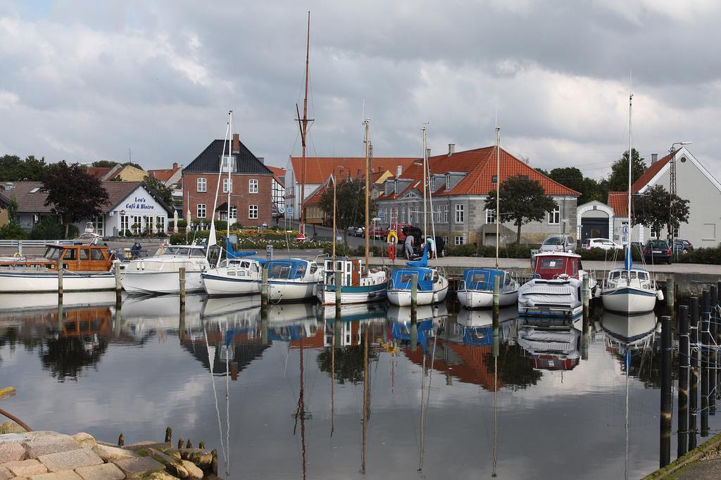 Foldenhus Ferieboliger Og B&B Bogense Exterior foto